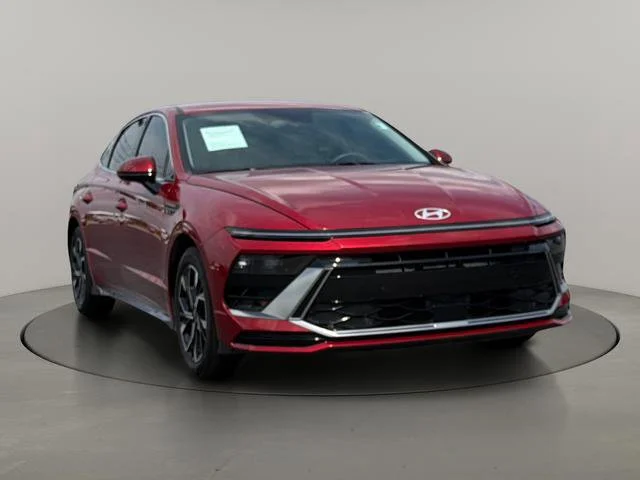 2025 Hyundai Sonata SEL's photo