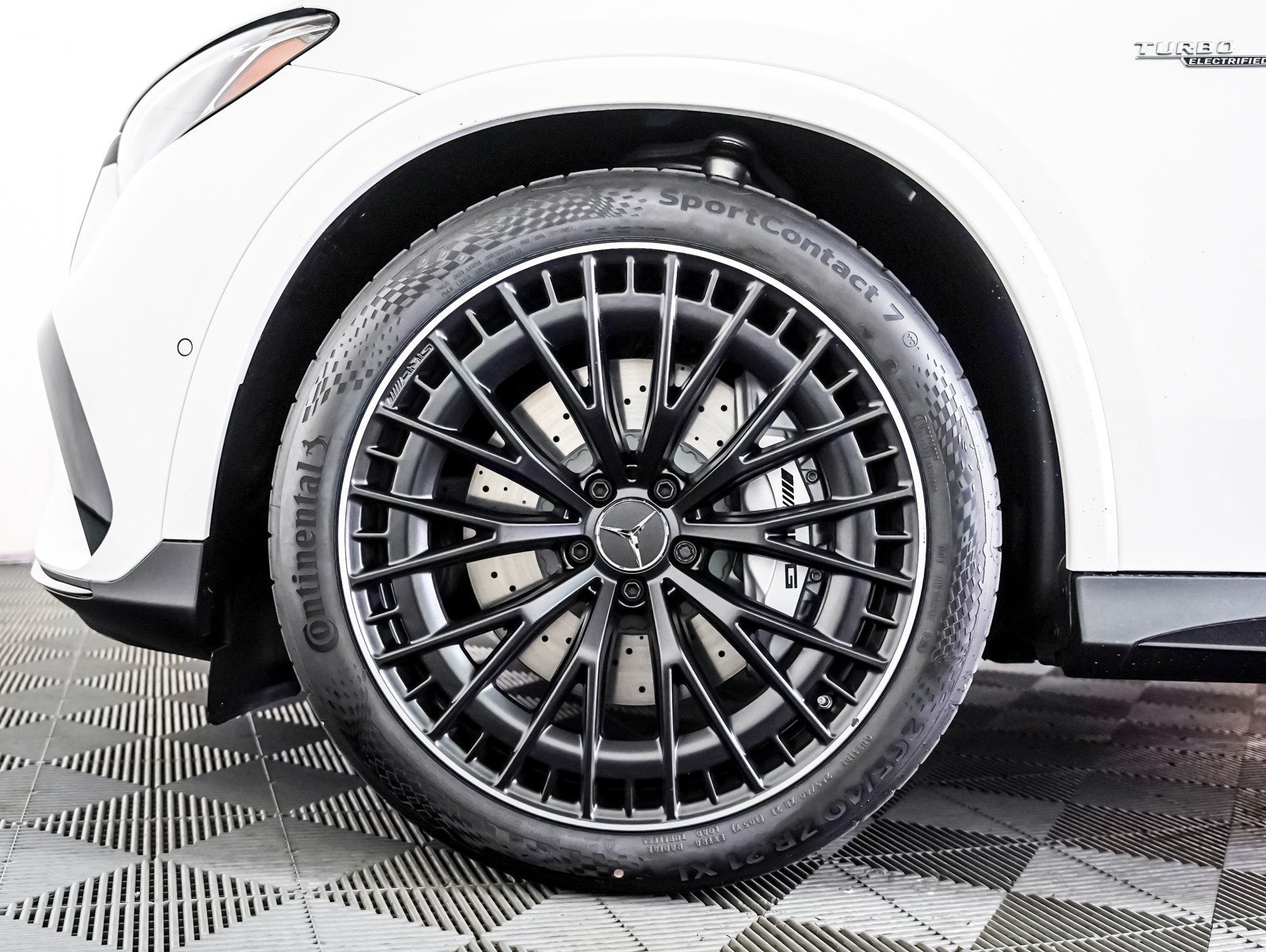 New 2026 Polar White Mercedes-Benz AMG® GLC 43 4MATIC® SUV image 6