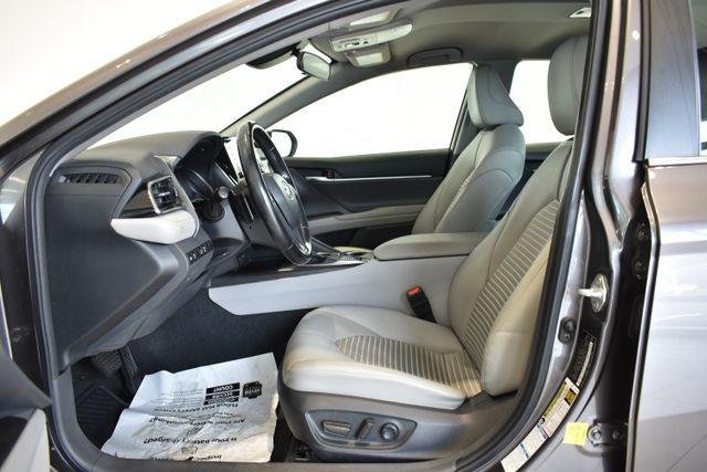 Certified Used 2022 PREDAWN GRAY MICA Toyota  image 17