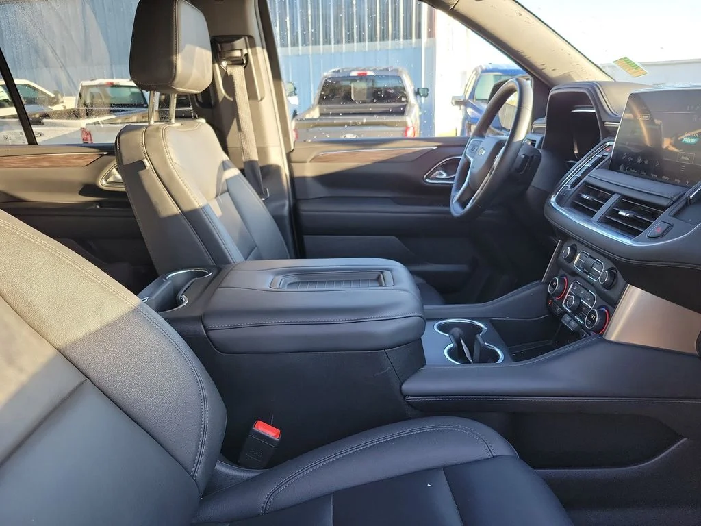 Used 2024 Black Chevrolet LT image 37
