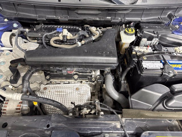 Used 2019 Blue Nissan SV image 9