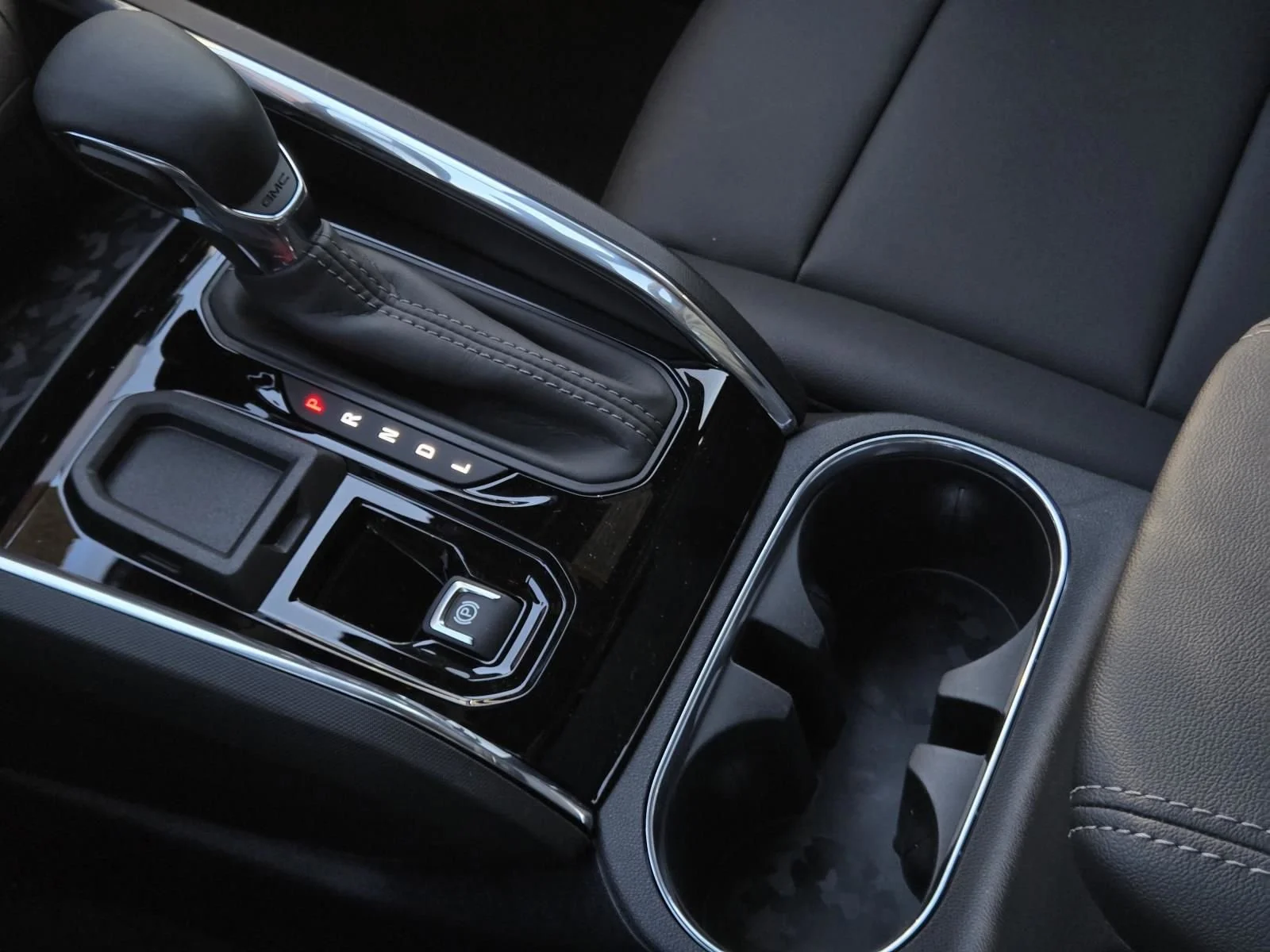 2026 GMC Canyon Elevation - Photo 9