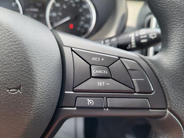 2025 Nissan KICKS PLAY Base - Photo 18