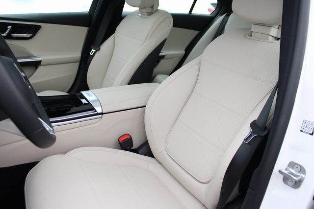 2025 Mercedes-Benz C-Class Sedan C 300 - Photo 27