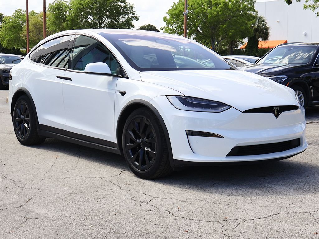 Used 2022 Tesla Model X Long Range with VIN 7SAXCDE53NF363955 for sale in Miami, FL