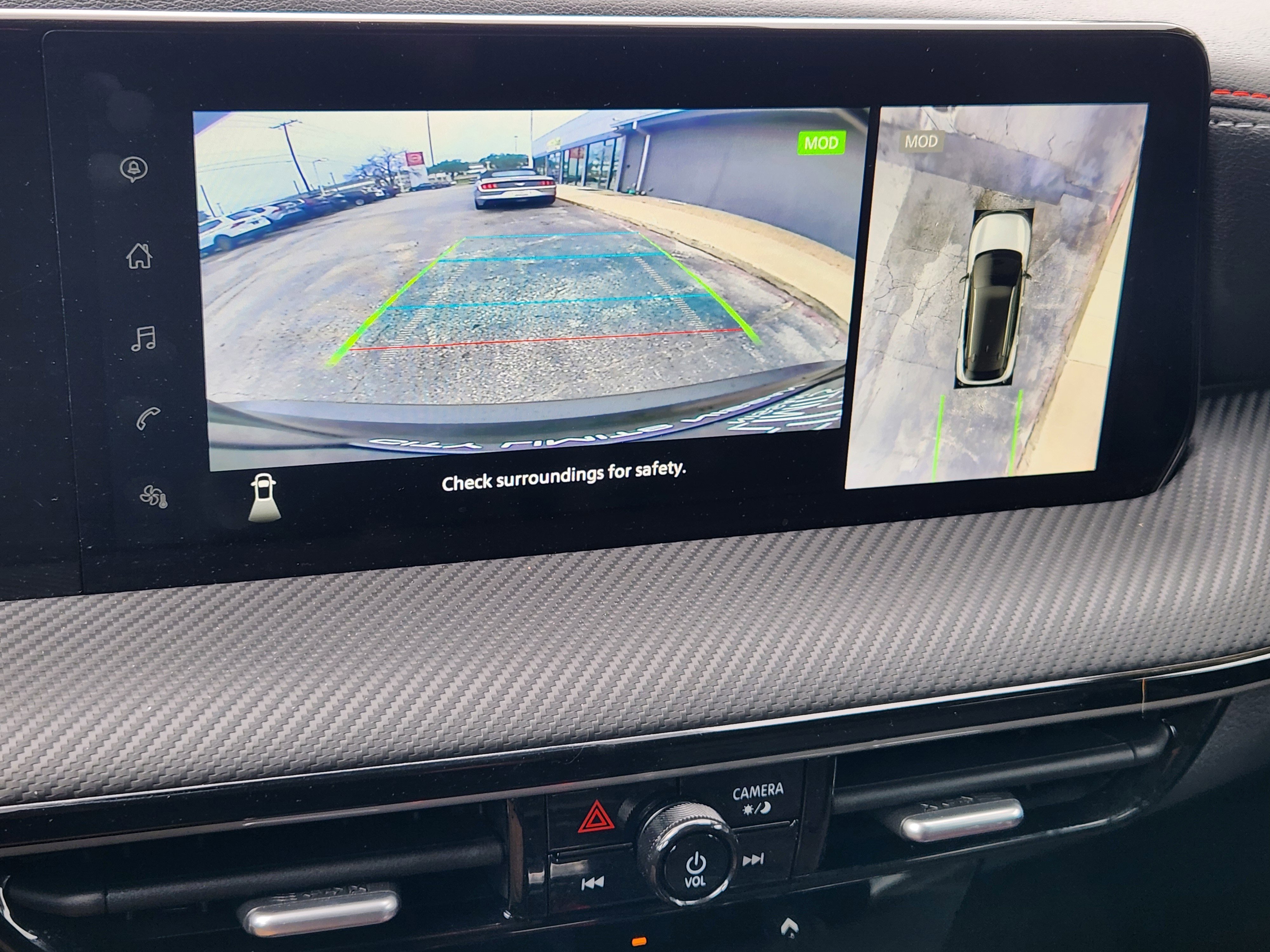 Certified Used 2025  Nissan SR image 18