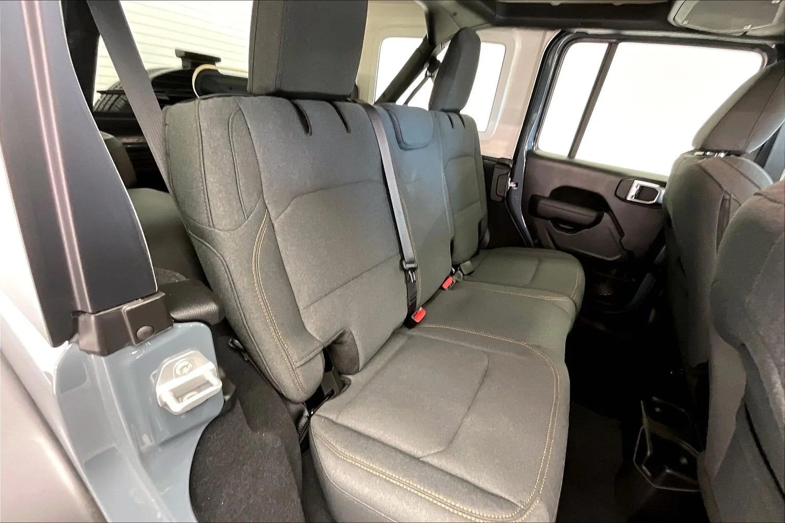 New 2026 Anvil Clearcoat Jeep Sport S image 10