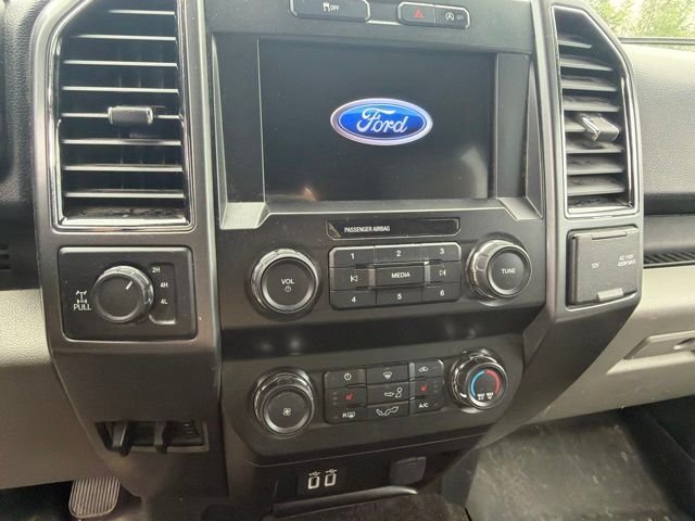 Used 2020 Red Ford XLT image 7