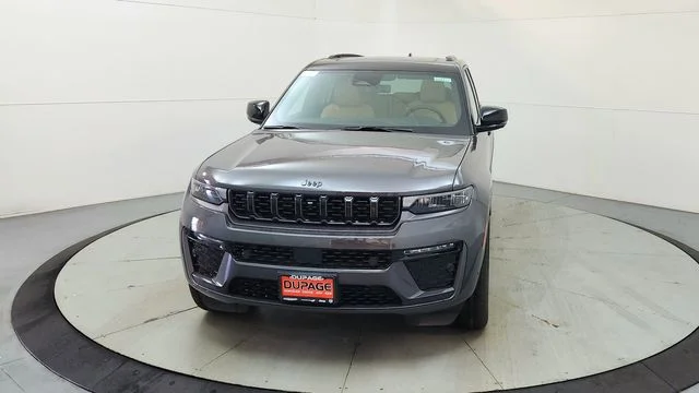 New 2026 Baltic Gray Metallic Clear-Coat Exterior Paint Jeep Summit image 2