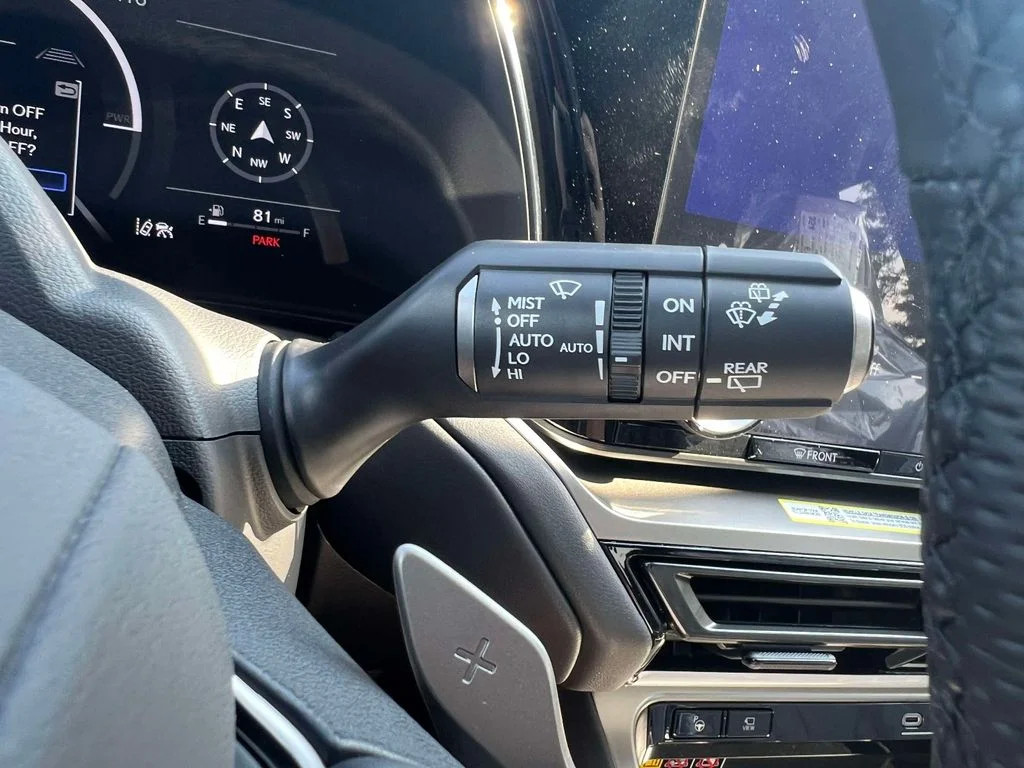 New 2026 Caviar Lexus TX 500h F SPORT PERFORMANCE PREMIUM AWD image 24