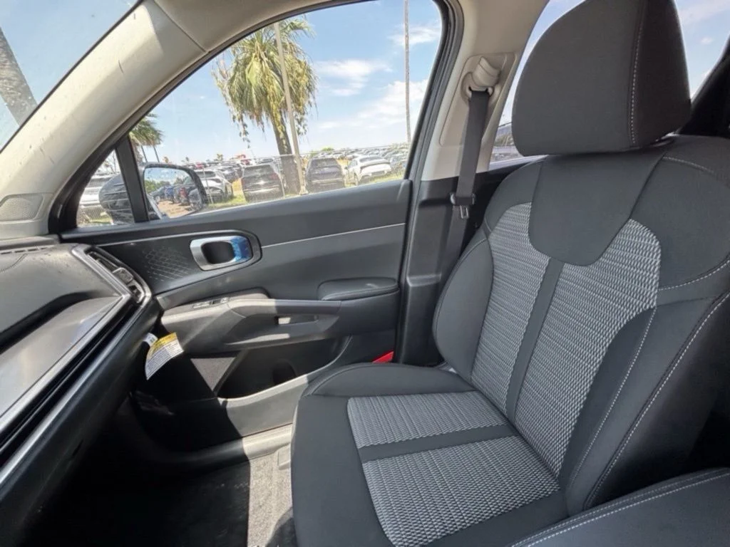 New 2026  Kia LX image 15