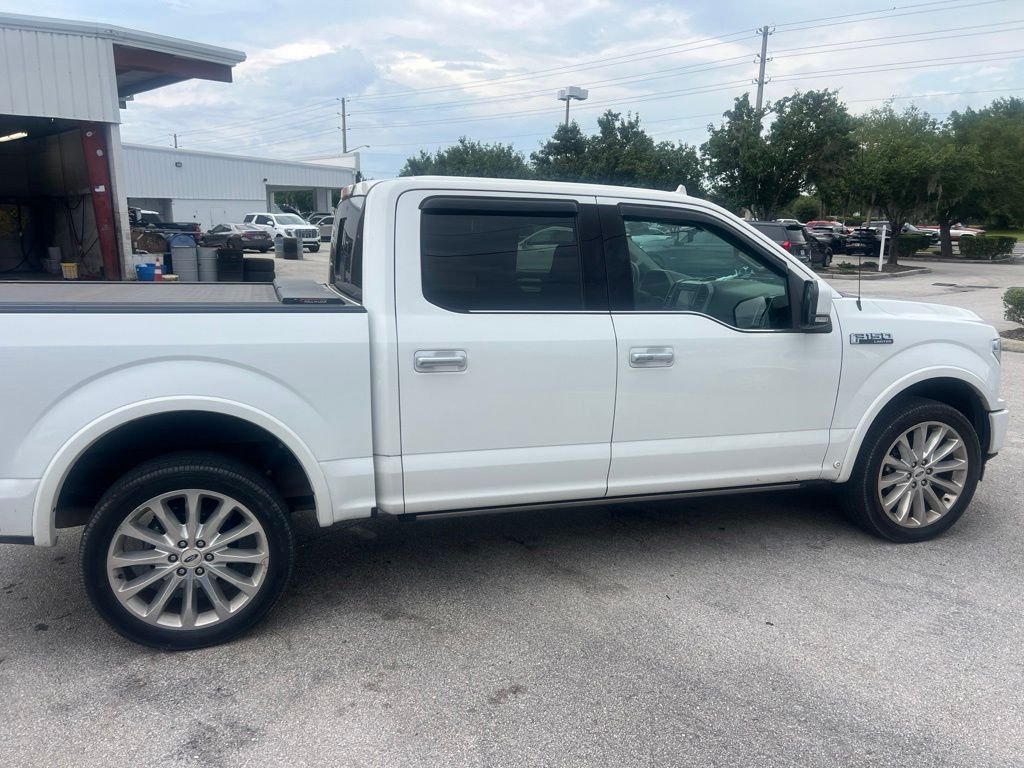 Used 2020 White Ford Limited image 3