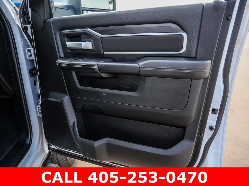 Used 2025 White Ram Big Horn image 22