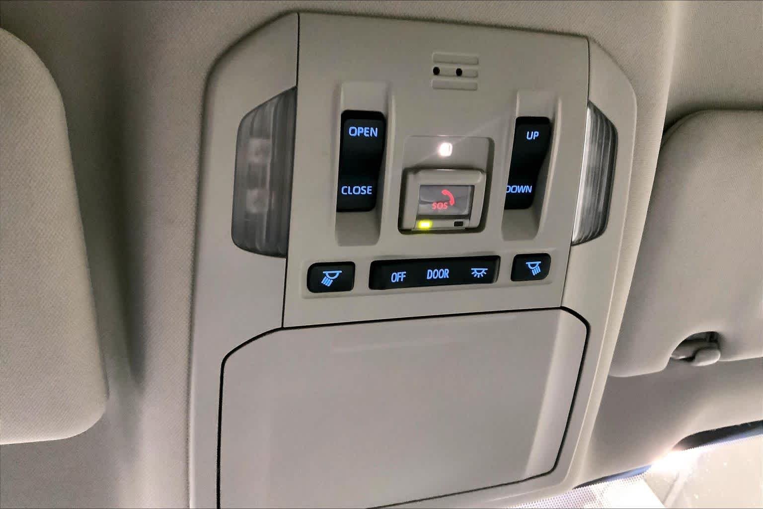 Used 2022 Moon Dust Toyota XLE image 34