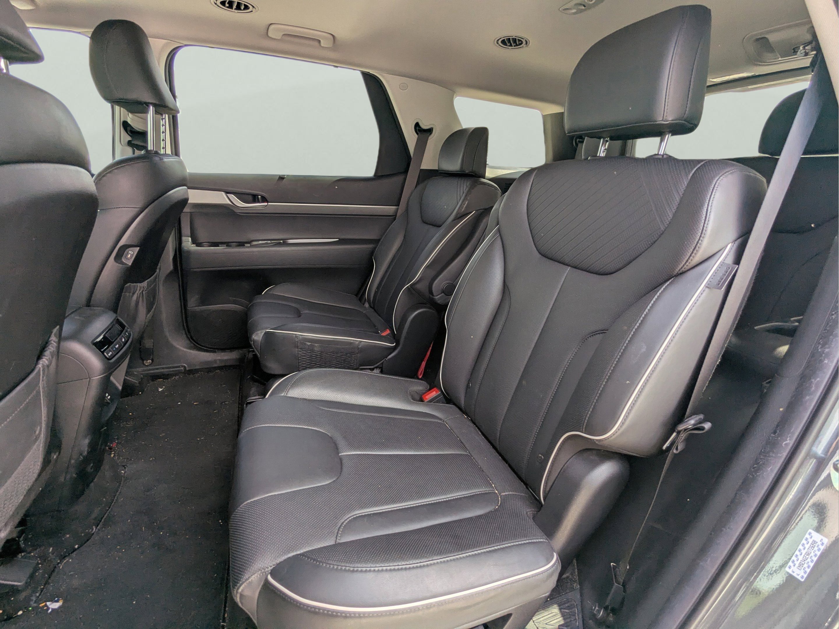 Used 2024 Steel Graphite Hyundai XRT image 13