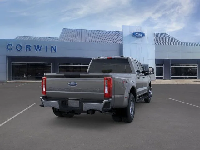 New 2026 Carbonized Gray Metallic Ford XLT image 8