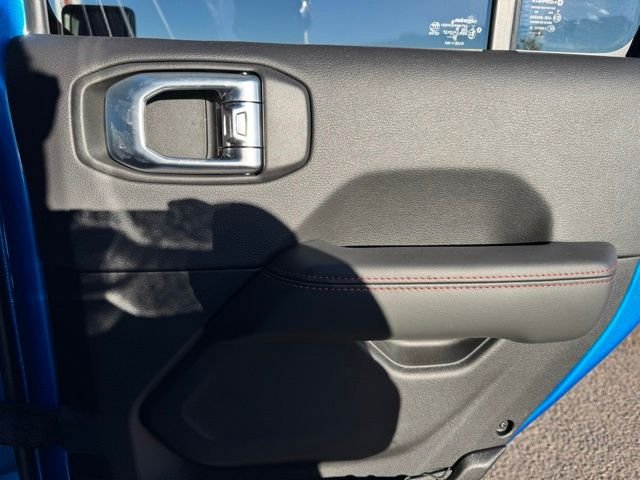 New 2026 Hydro Blue Pearl-Coat Exterior Paint Jeep Rubicon X image 23