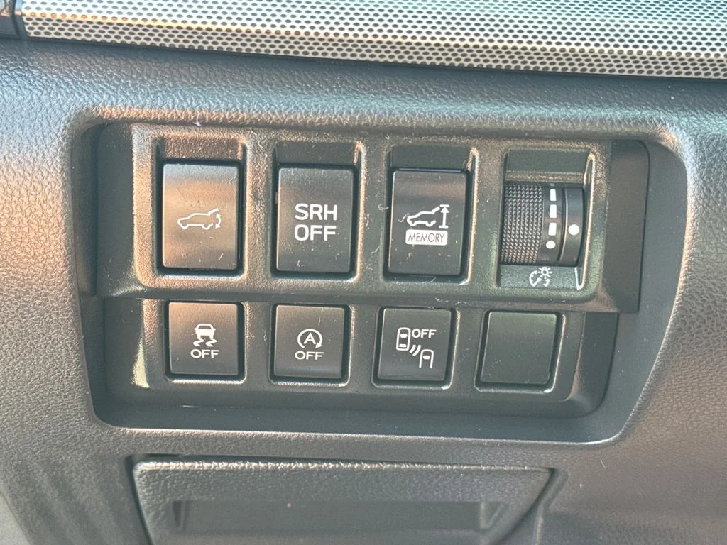 Used 2019 Blue Subaru Limited image 31