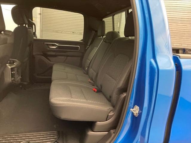New 2026 Hydro Blue Pearl-Coat Exterior Paint RAM BIG HORN image 18