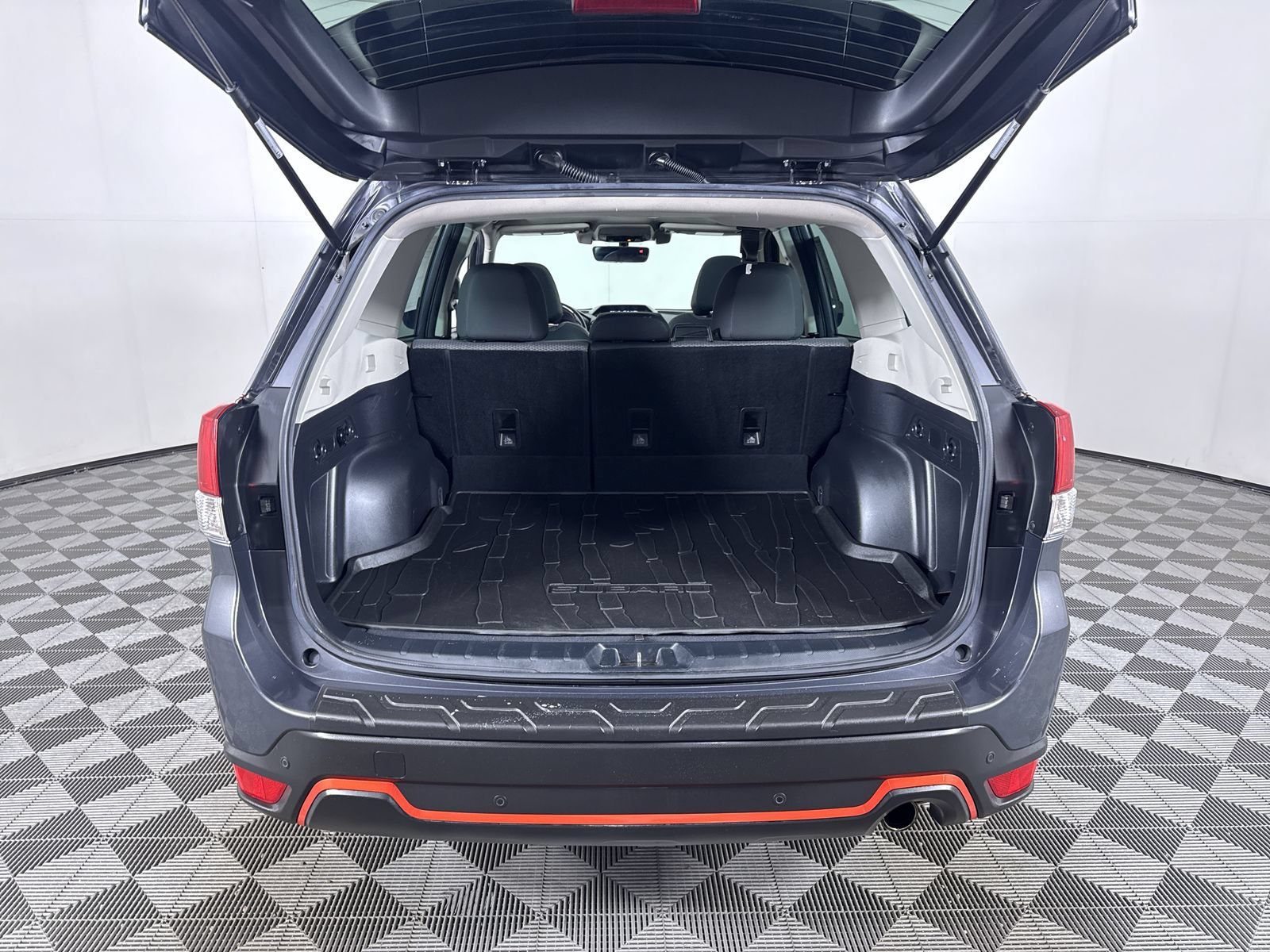 Used 2020 Magnetite Gray Metallic Subaru Sport image 23