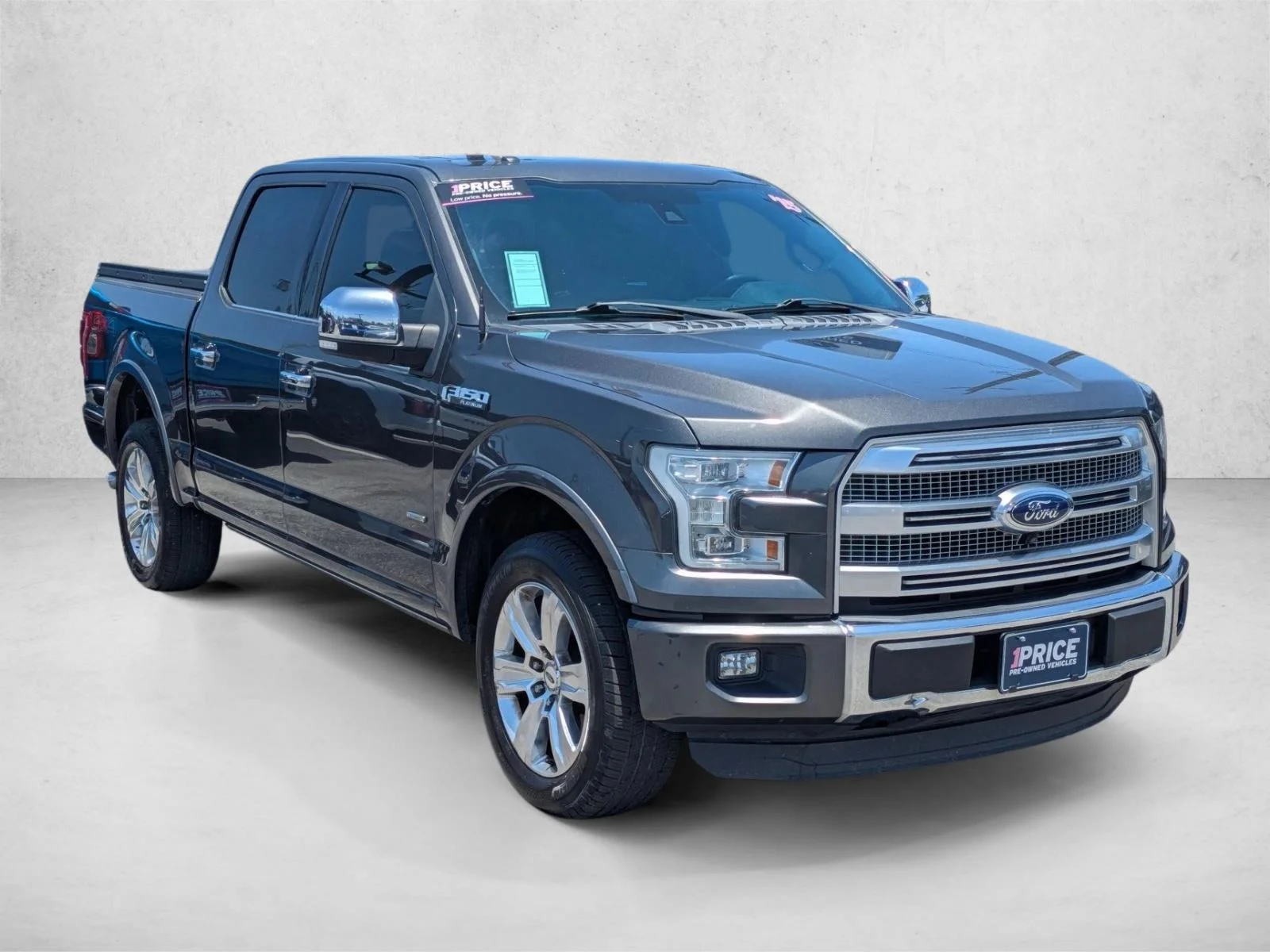 Used 2015 Magnetic Metallic Ford Platinum image 3