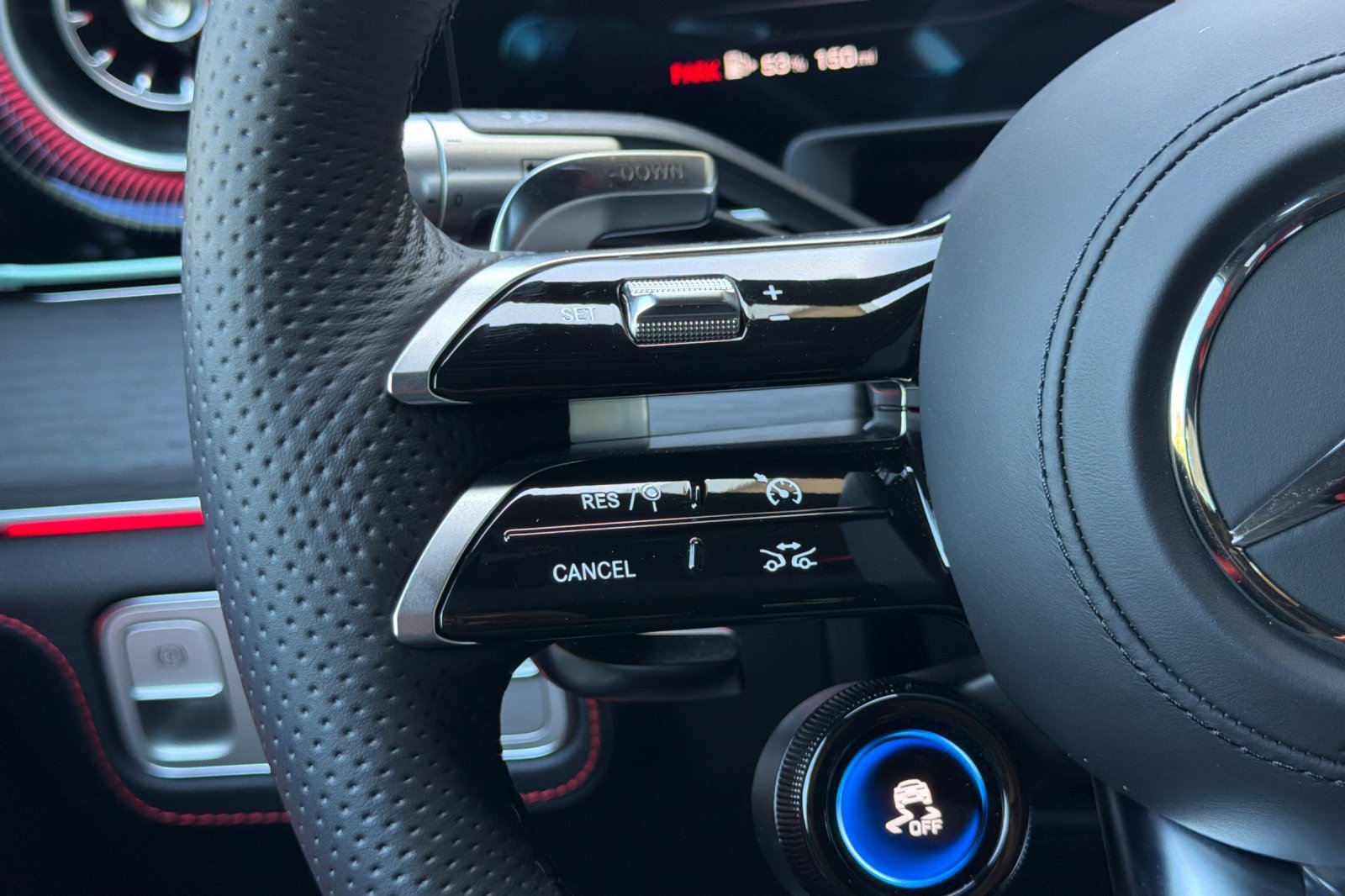 New 2027 Polar White Mercedes-Benz AMG® GLE 53e image 28
