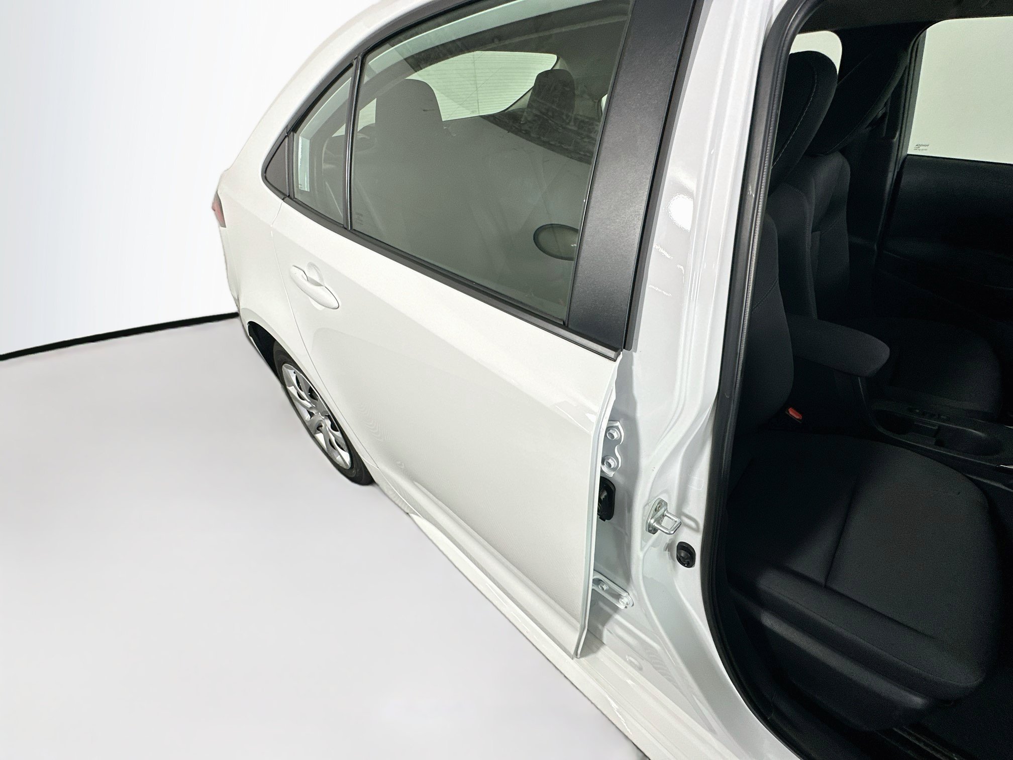 Used 2024 Ice Toyota LE image 27