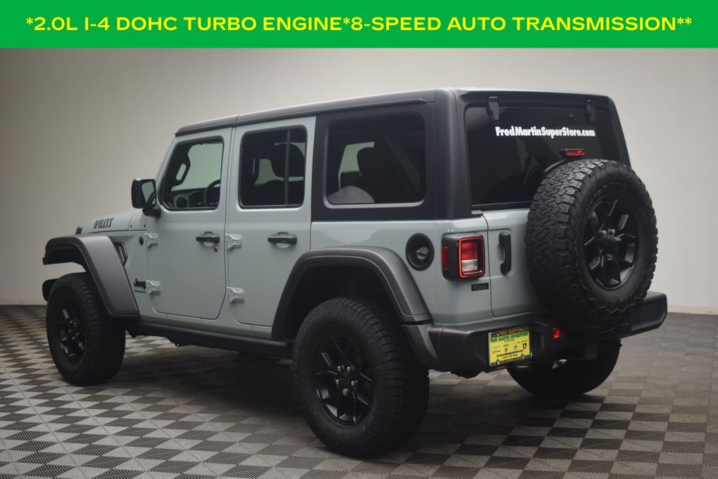 Used 2024 Earl Clearcoat Jeep Sport image 6