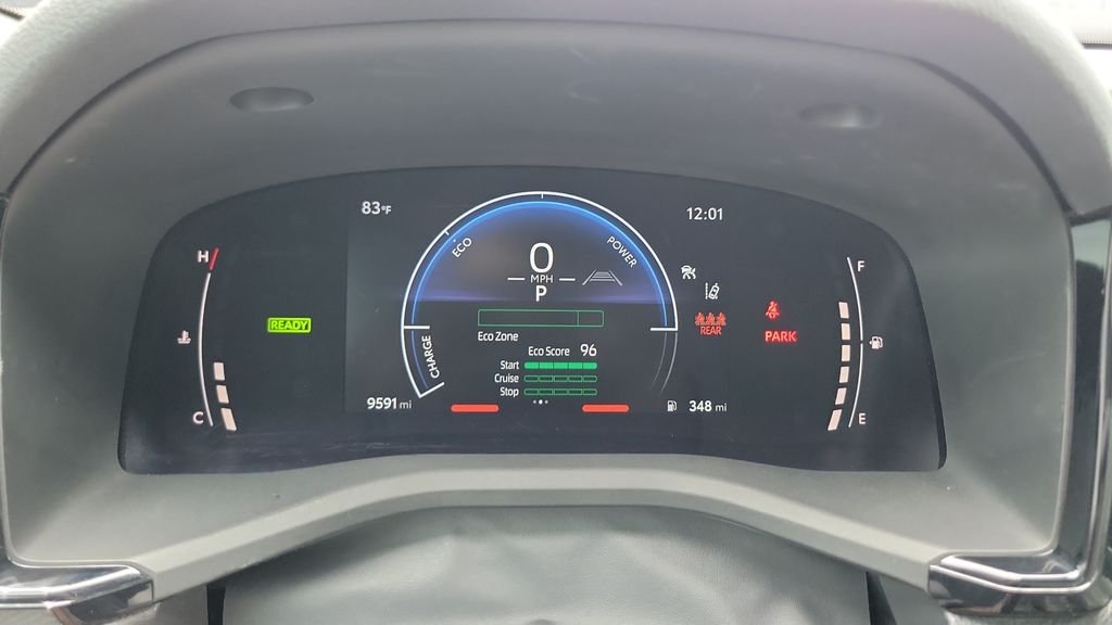 Certified Used 2025  Toyota SE image 22