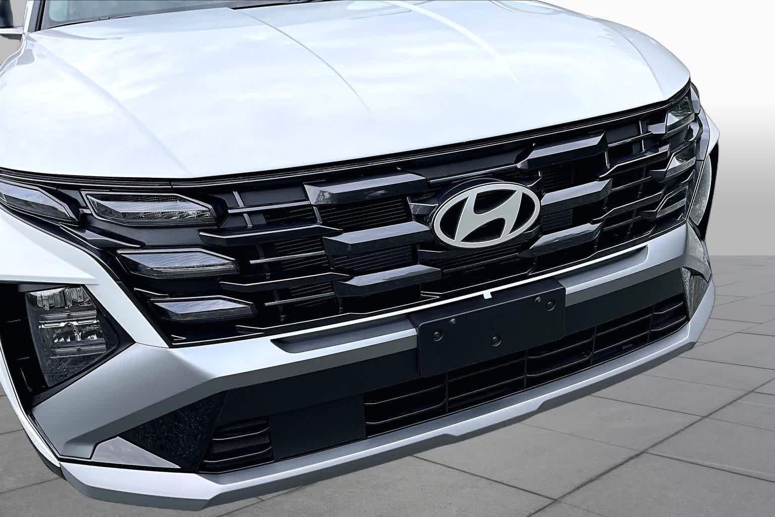 Used 2026 Serenity White Pearl Hyundai SEL Premium image 29