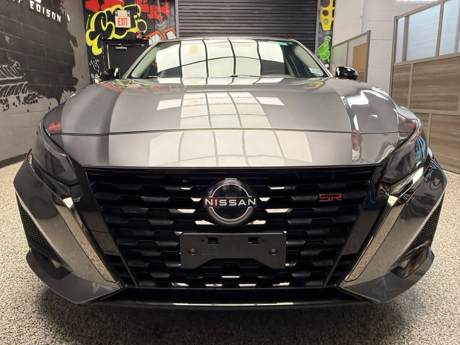 Used 2024 Gun Metallic (kad) Nissan 2.5 SR image 2