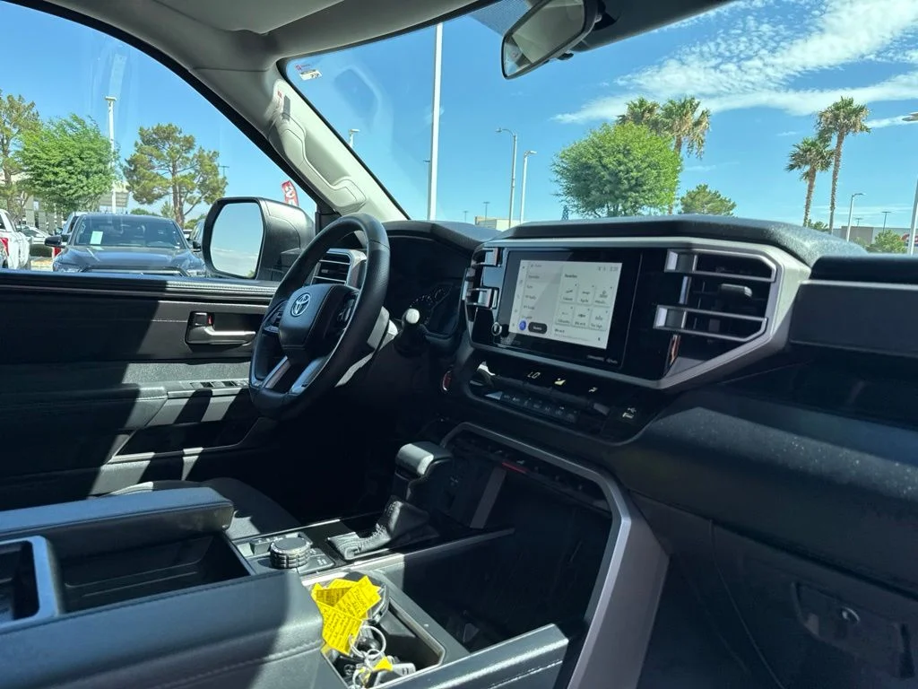 Used 2024 White Toyota SR5 image 21