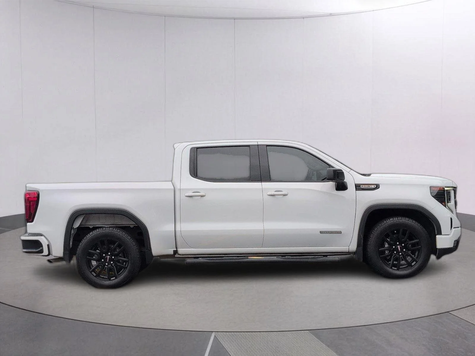 Used 2023 Summit White GMC Elevation image 7