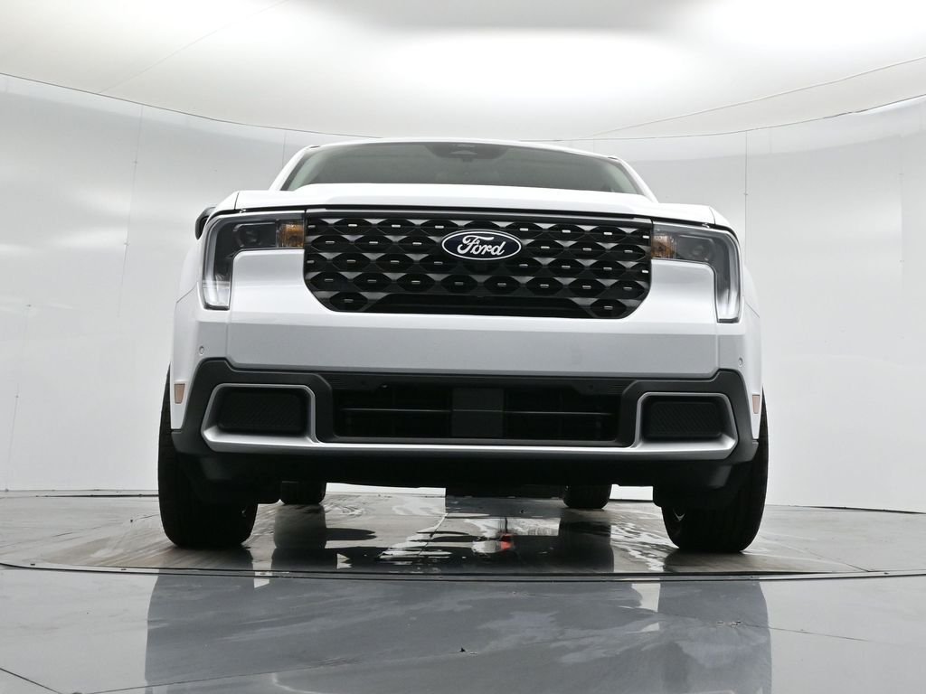 New 2026 Oxford White Ford Lariat image 47
