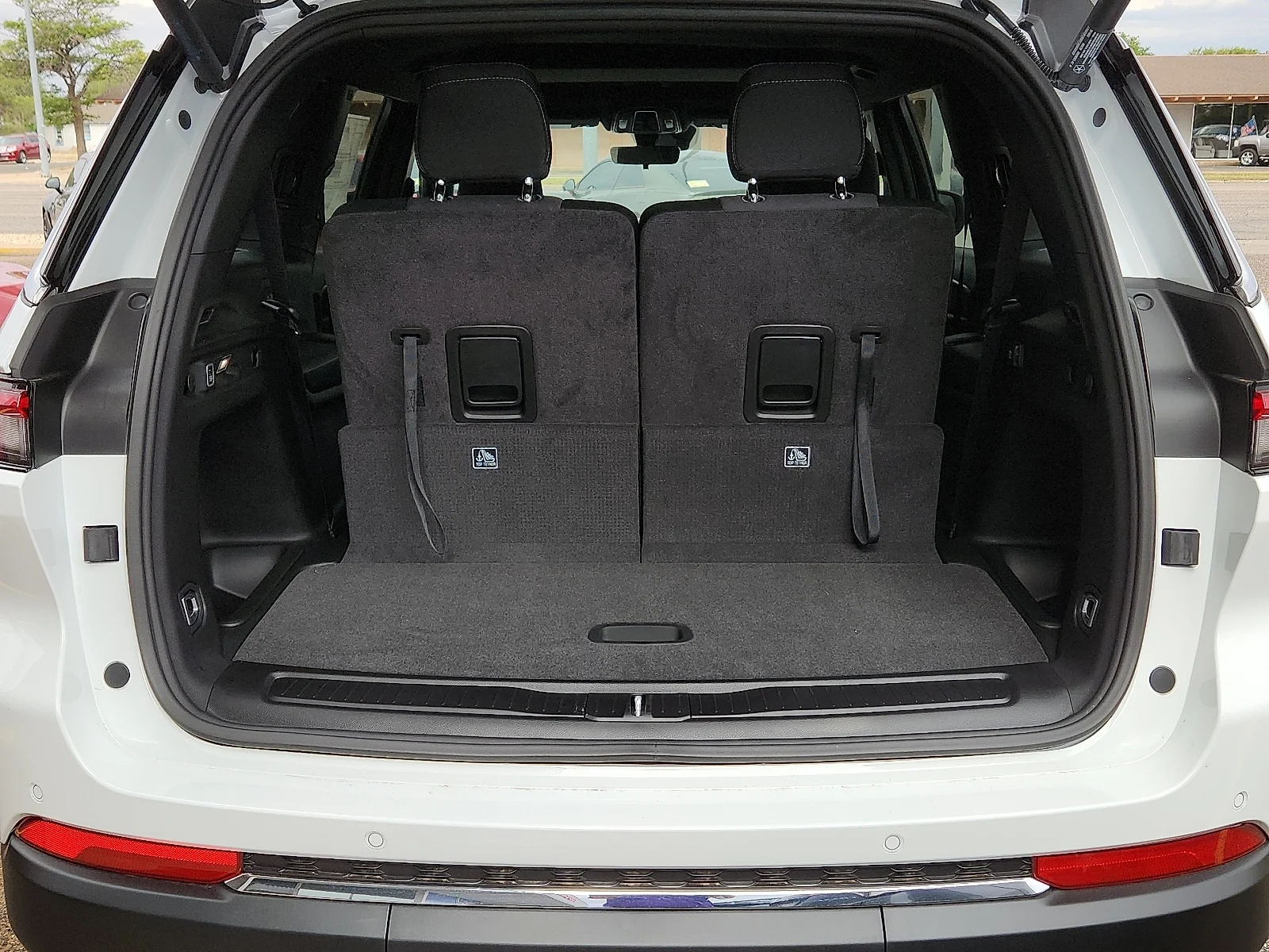 New 2026 White Jeep L LAREDO X 4X2 image 8