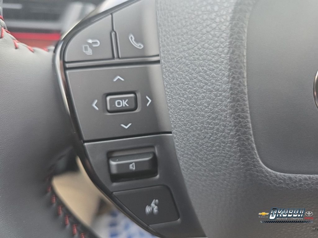 2026 Toyota Prius Plug-in Hybrid XSE Premium - Photo 21