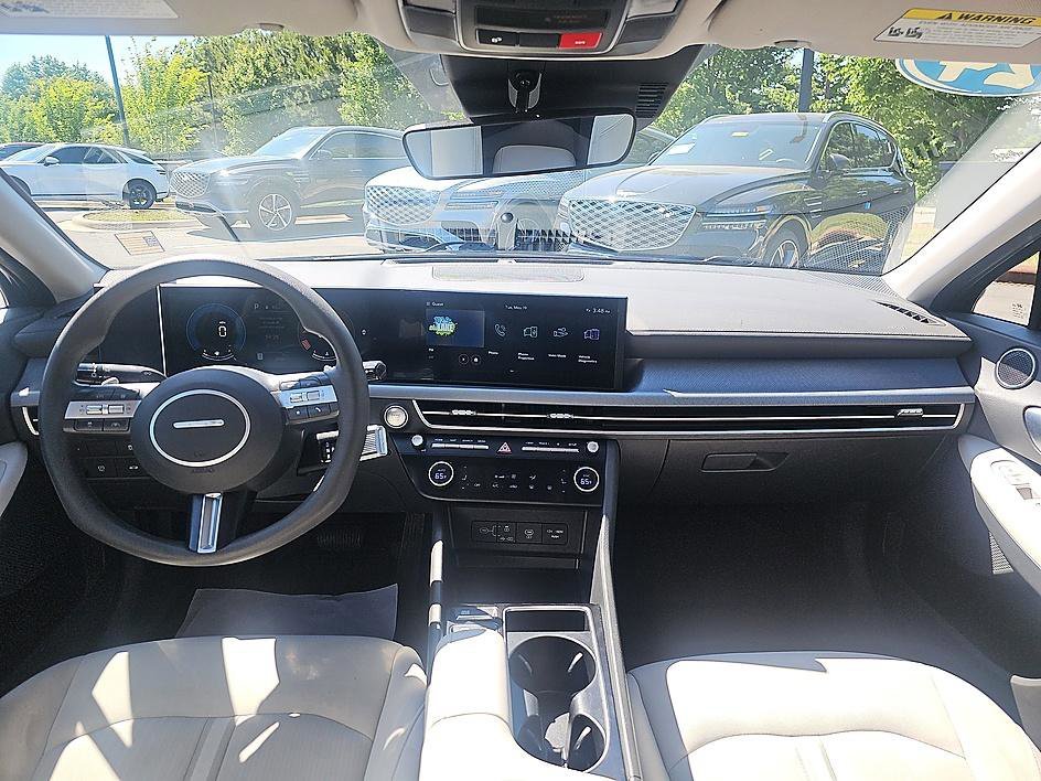 Used 2024 Portofino Gray Hyundai SEL image 28