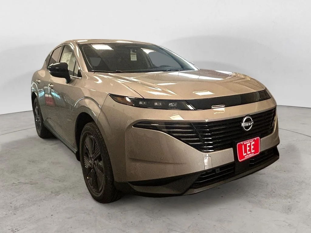 New 2026 Champagne Silver Metallic Nissan SL image 7