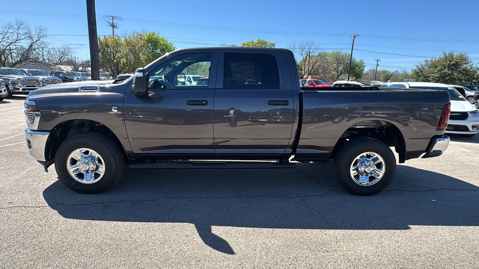 New 2026 Granite Crystal Metallic Clear-Coat Exterior Paint RAM Tradesman image 8