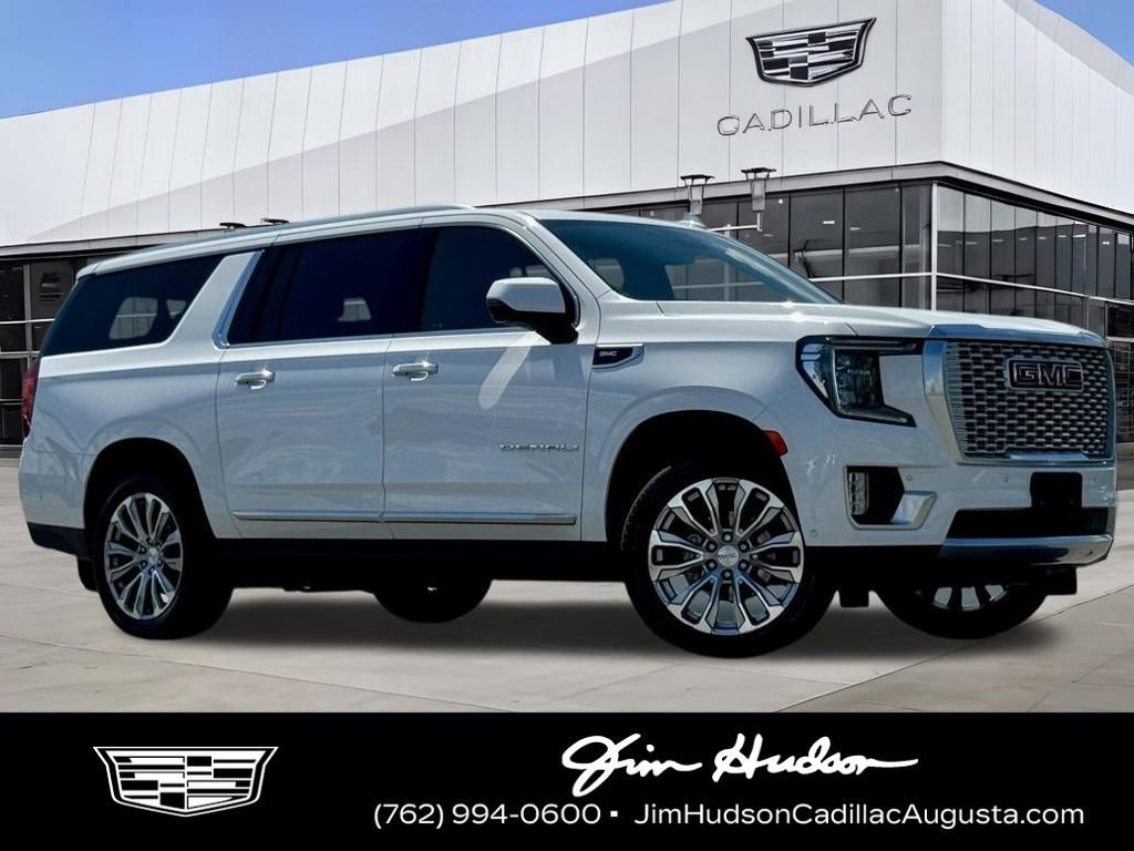 2023 GMC Yukon Denali AWD's photo