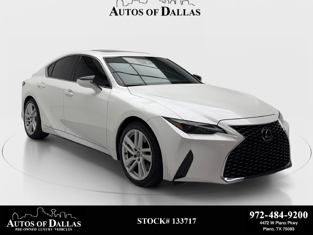 2025 Lexus IS 300