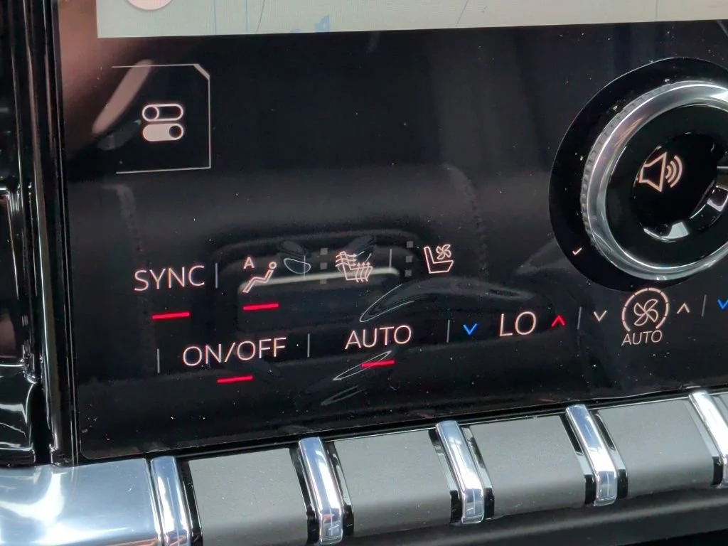 New 2026 Glacier White Tricoat GMC Denali image 28