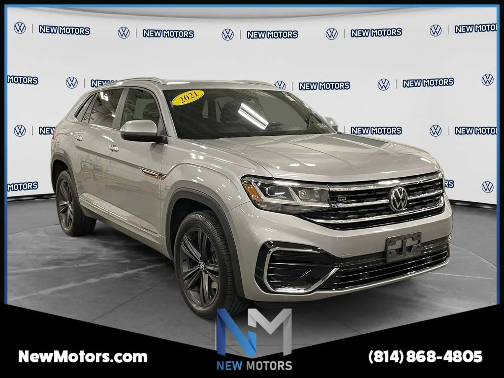 Used 2021 Pyrite Silver Metallic Volkswagen 3.6L V6 SE w/Technology R-Line image 7