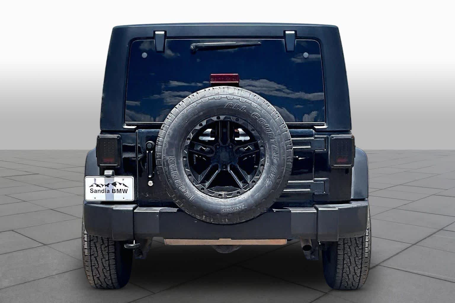Used 2018 Black Clearcoat Jeep Sport S image 4