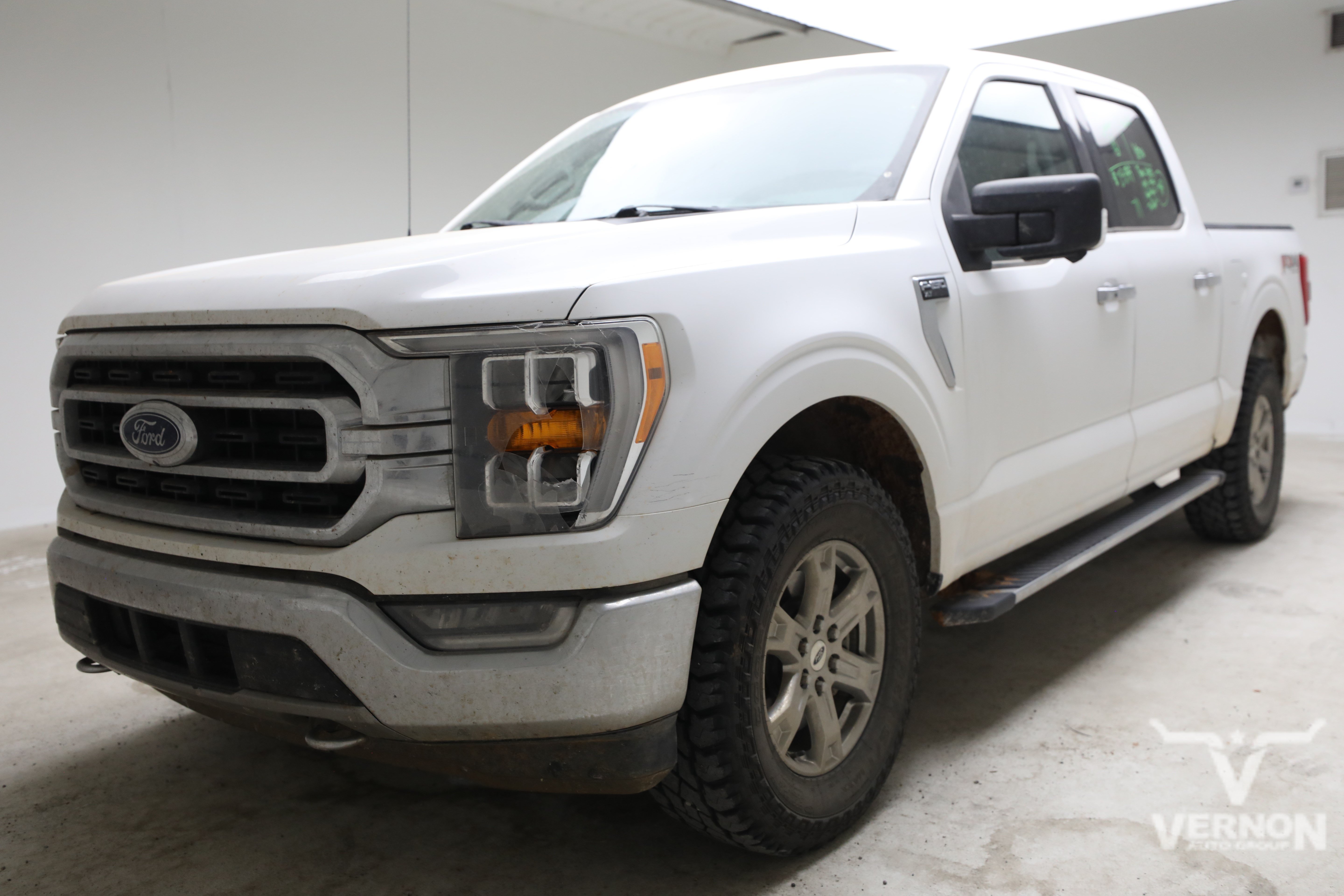 Used 2021 Oxford White Ford Y image 1