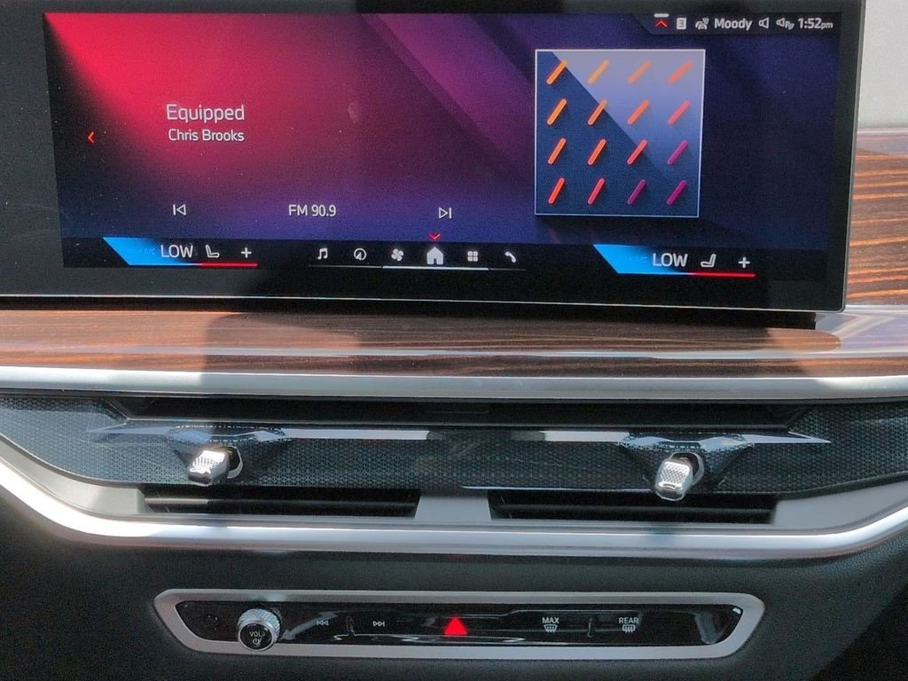 New 2026 Alpine White BMW xDrive40i image 18