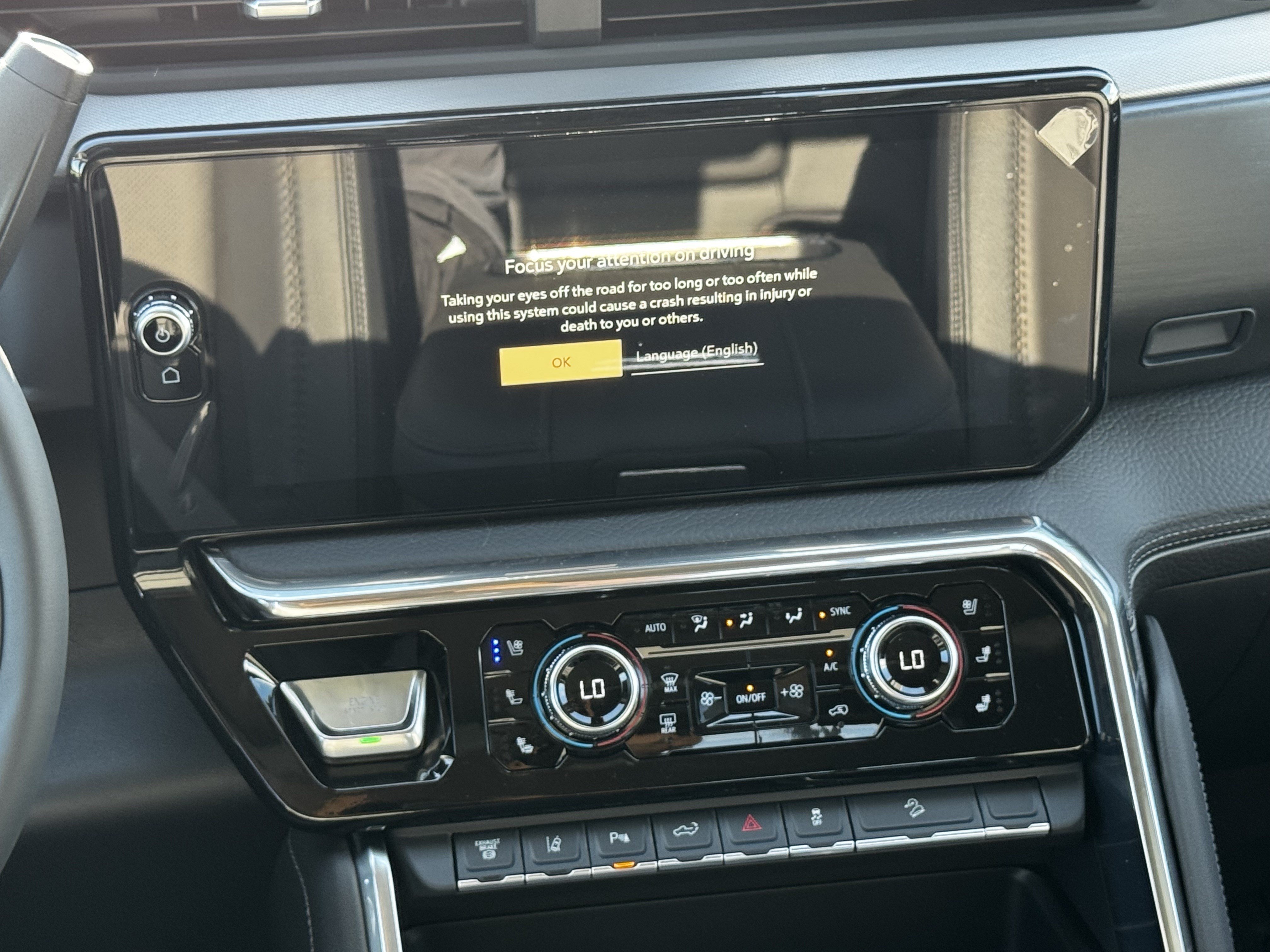 2026 GMC Sierra 2500HD Denali - Photo 12