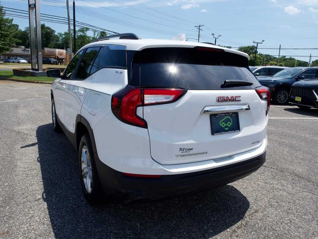 Certified Used 2024 Summit White GMC SLE image 6