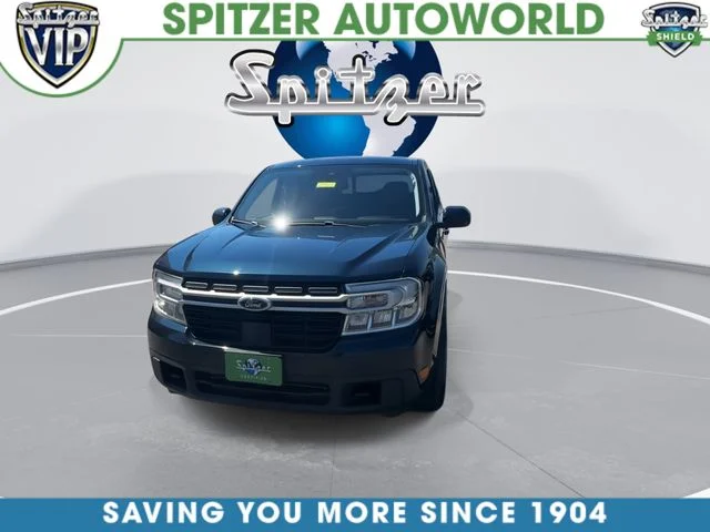 Used 2023 Blue Ford Lariat image 3