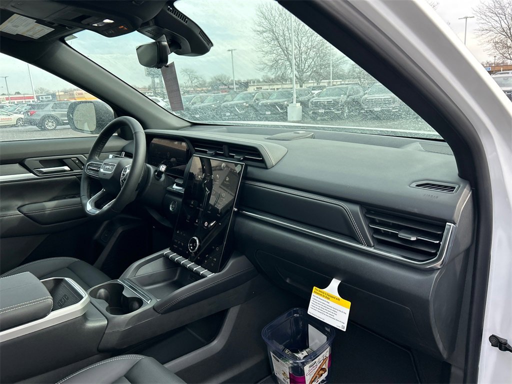 2026 GMC TERRAIN - Image 37